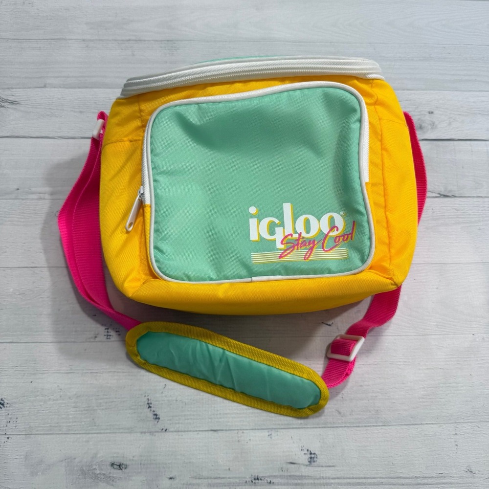 Igloo 9 Can Capacity Retro Square Lunch Bag Cooler, Yellow